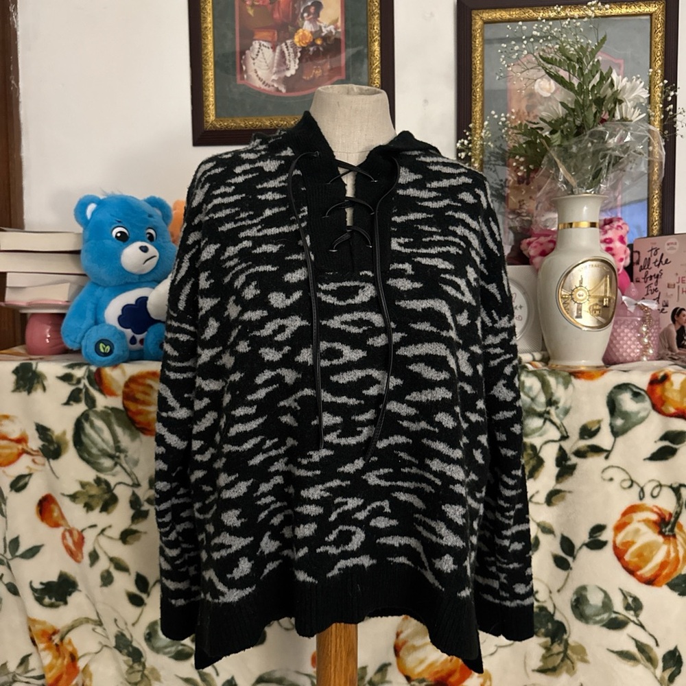 Leopard hoodie